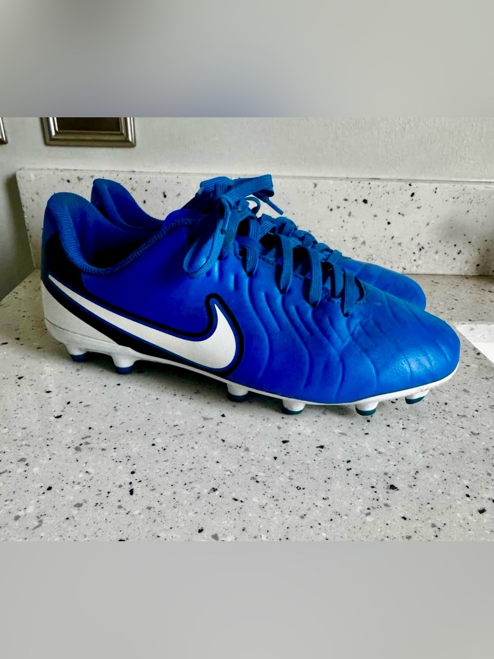 Nike Youth Royal Blue Soccer Cleats with White Swoosh 6Y